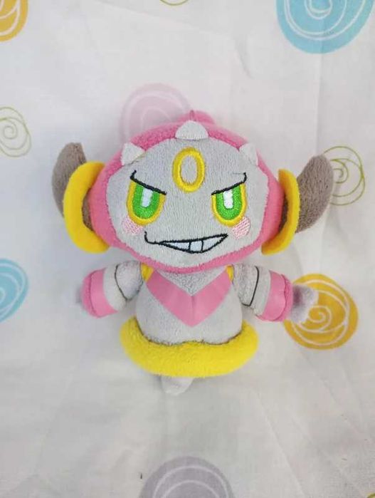 Pokémon peluche do pokémon Hoopa da banpresto