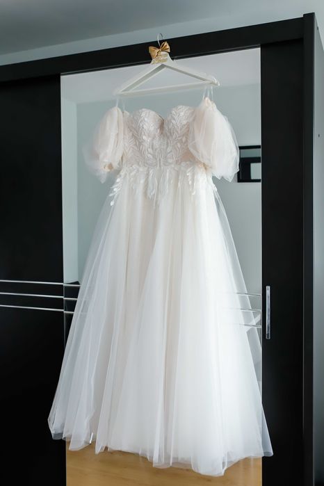 Suknia ślubna księżniczka xs 2023 z trenem 164cm