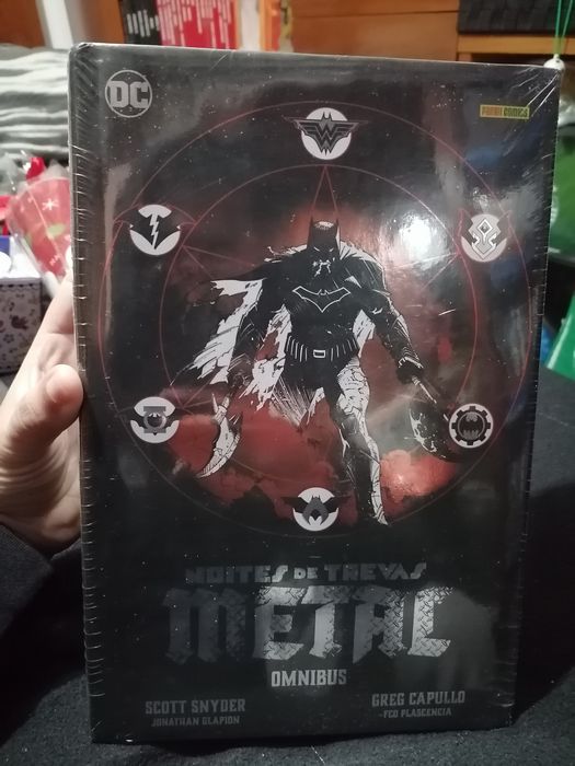 Omnibus - Noites de Trevas - Metal (SELADO)