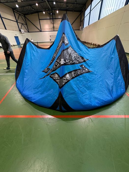Naish pivot 12 s26 kitę kiteboarding