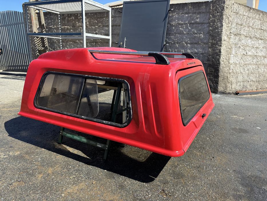 Capota em fibra  Mitsubishi L200