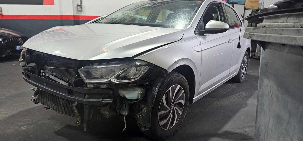 Volkswagen Polo 1.0 TSI 2023 - 56mil km