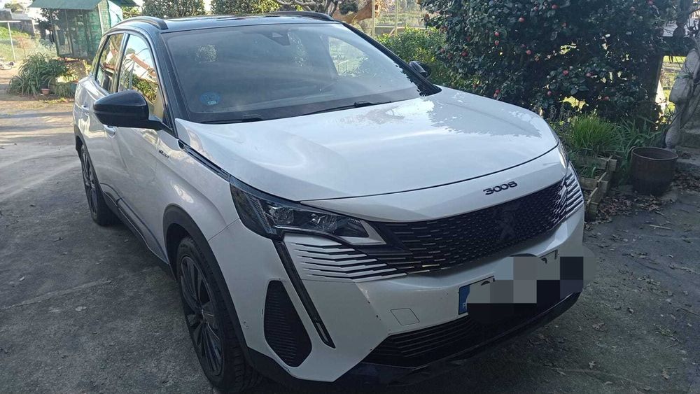 Peugeot 3008 GT Plug-in Hybrid Excelente Oportunidade c/ Iva Dedutível