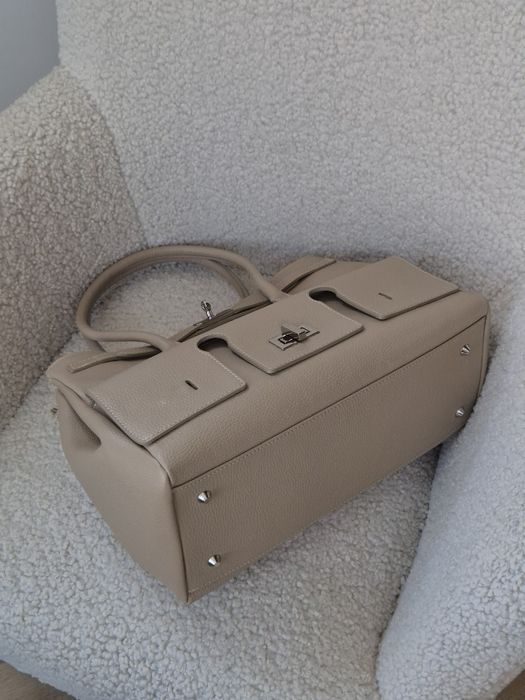 Італійська велика шкіряна сумка саквояж Leather Country. Большая кожаная сумка Италия