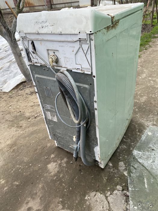БУ Пральна машина з вертикальни завантаження INDESIT ITW E 71252 W (EU