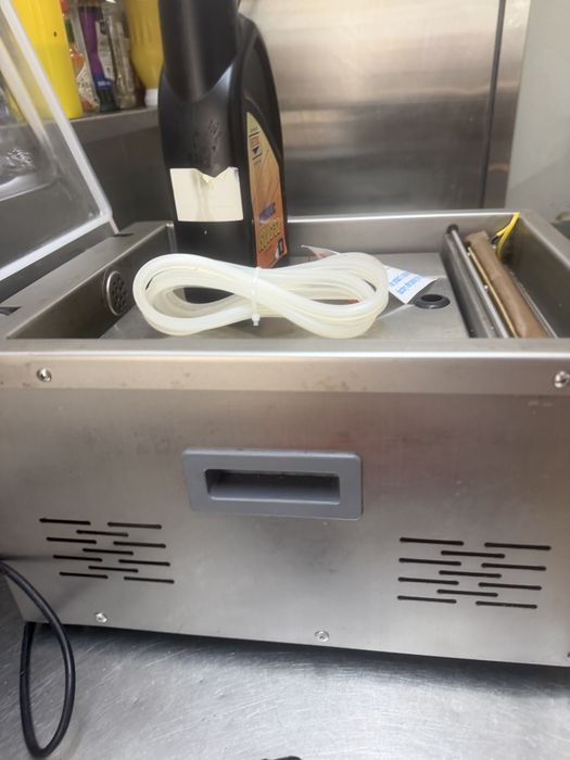 Maquina de vácuo profissional a funcionar