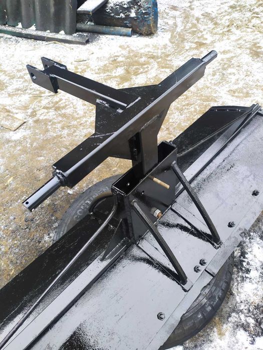 Лопата відвал отвал. 150 см. 4 мм. Висота 40 см. 3 точки.