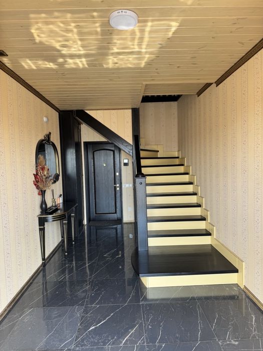 Продаж 2-поверх.пентхаус, новобудова  в центрі міста (вул.Ткаченка, 5)