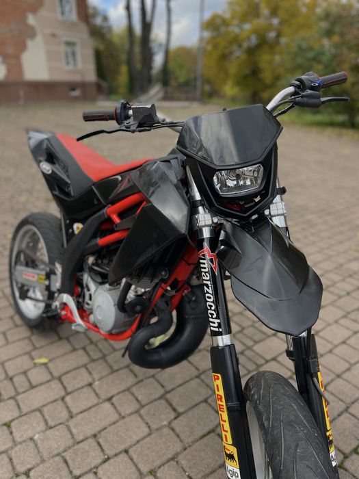Supermoto Aprilia sx125 мотоцикл супермото