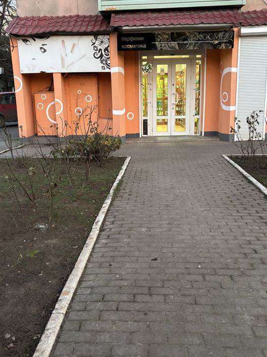 Аренда ! магазина в  центре города (отдельный зал)