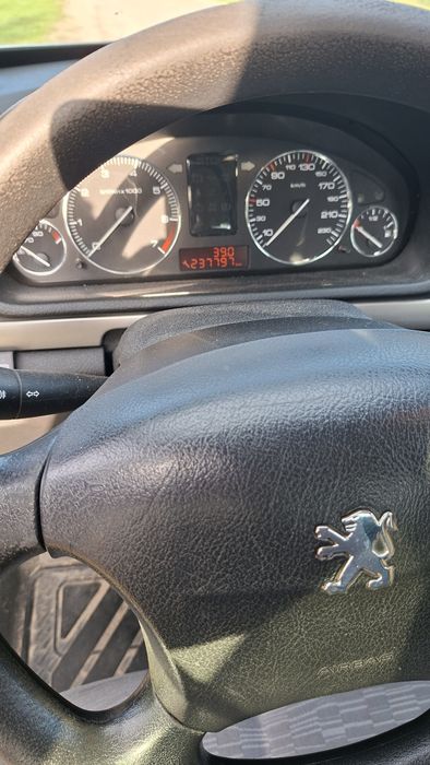 Peugeot 407 1.8 LPG