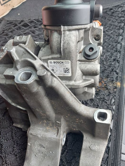 Bomba de Alta Pressão Bosch 1.6 TDI (CRKB) - Ref: 04L130755D
