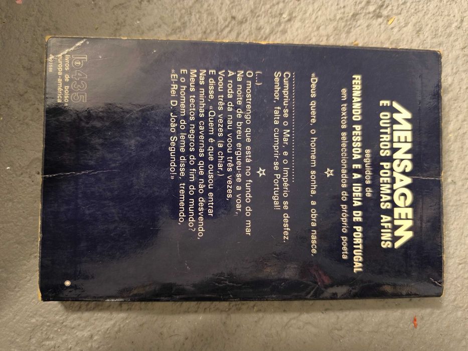 “Mensagem e Outros Poemas Afins” – Fernando Pessoa Ed. António Quadros