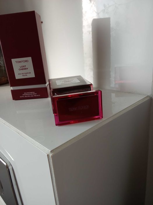 Tom Ford lost cherry polecam