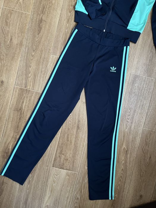 Спортивний костюм