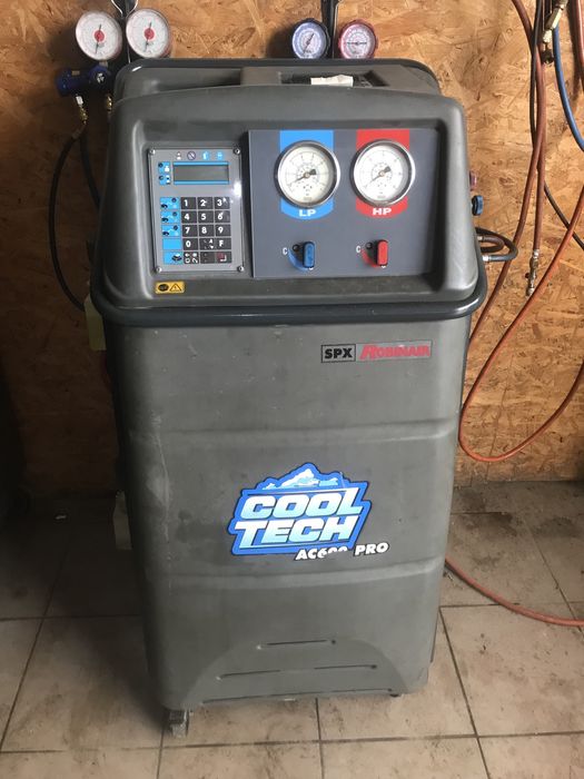 Продам Станцію для заправки автокондиціонерів Robinaire