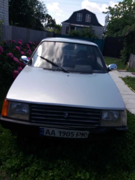 Продам машину Таврія 1996 року