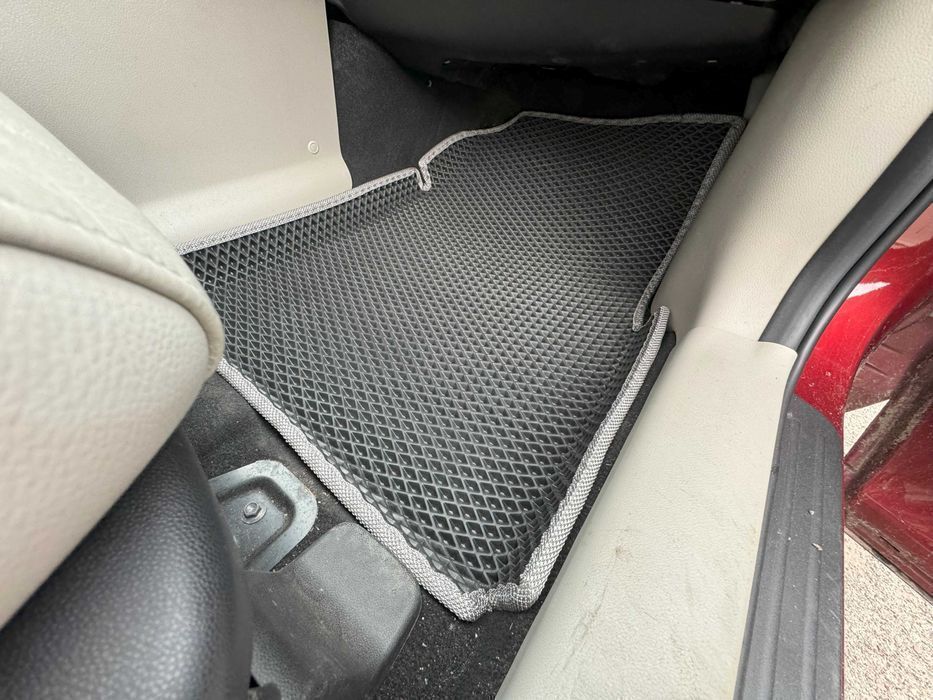 Коврики ЕВА 3Д лапа +борти Mazda Xedos 6/Xedos 9/MPV/Tribute/Premacy