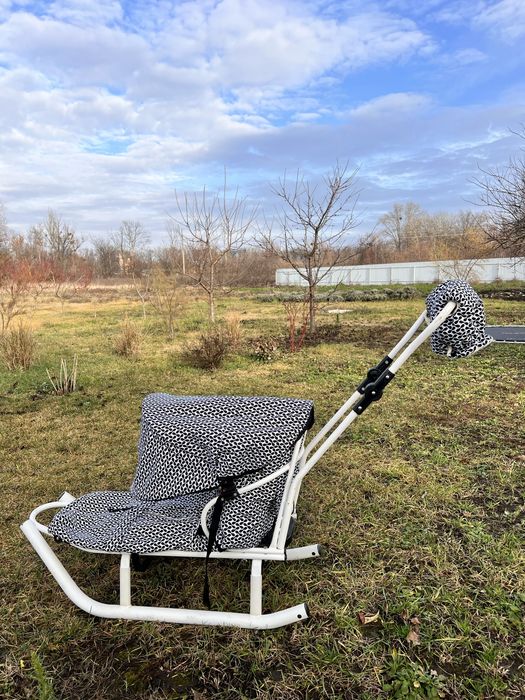 Продам санчата в ідеальному стані