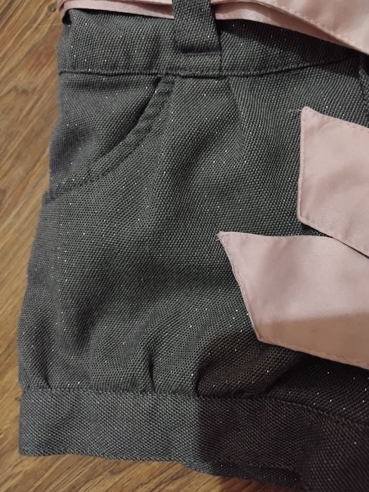 Krótkie spodenki dla dziewczynki