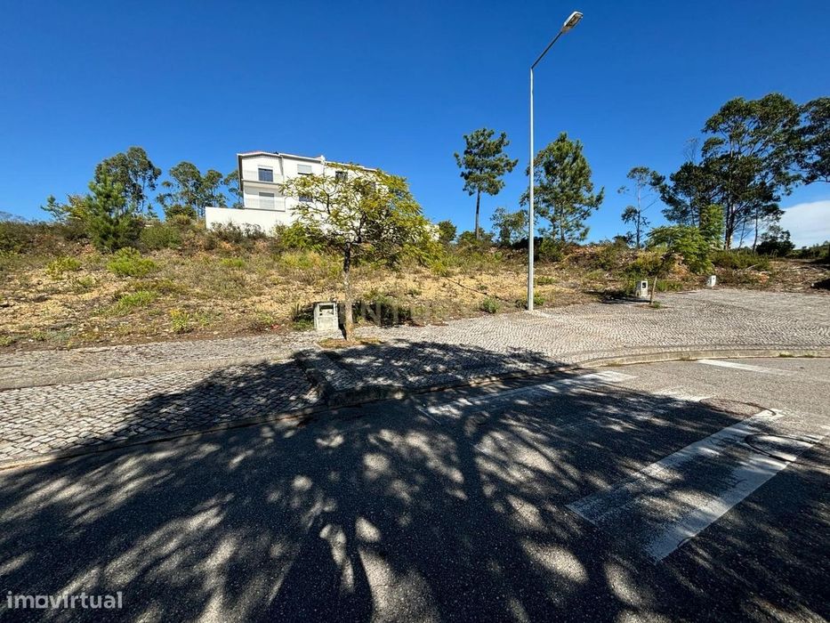 Lote de terreno  para  construção de Moradia Geminada