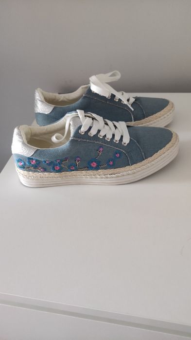 Trampki ekspandryle r.39