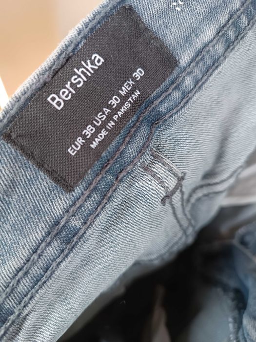 Spodnie męske jeansowe BERSHKA S