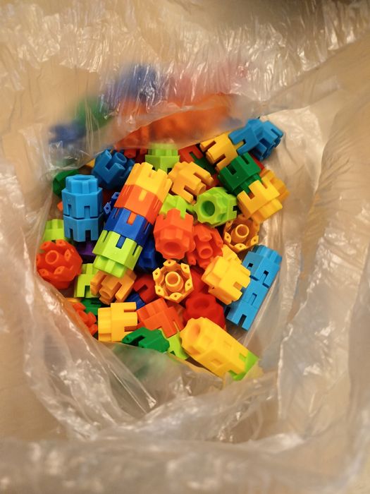 Zestaw klocków plastikowych