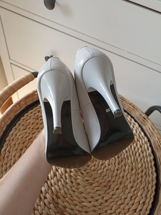 Szpilki Olszewski r.38