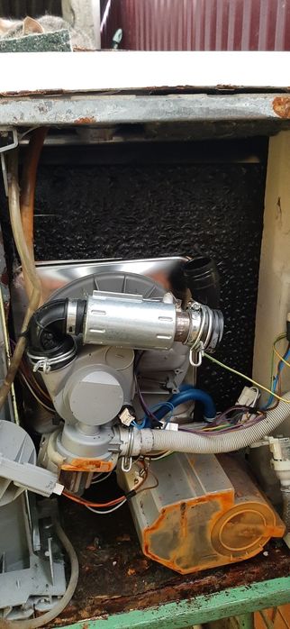 Посудомийка на запчастини