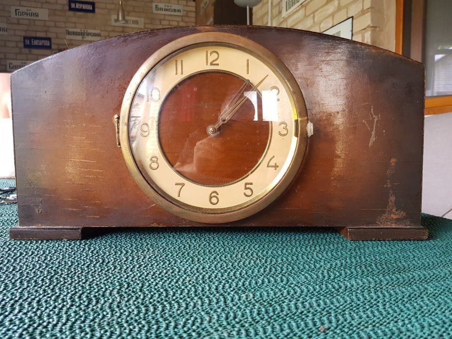 Часы механические с боем.