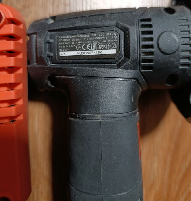 Акумуляторна болгарка CG-12BC ULTRA