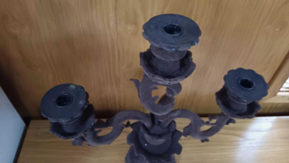 Candelabro 3 velas com pé alto