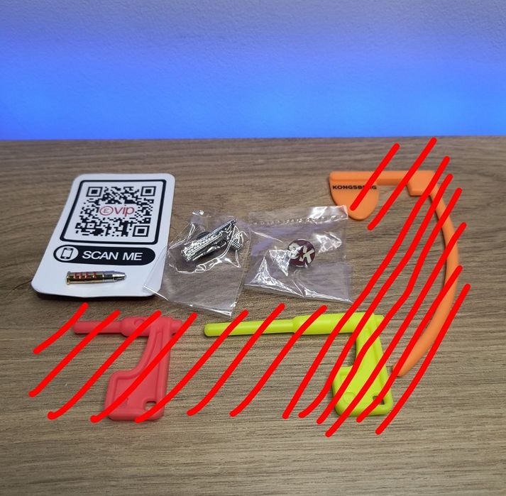 Gadżety, Naklejki, Patche