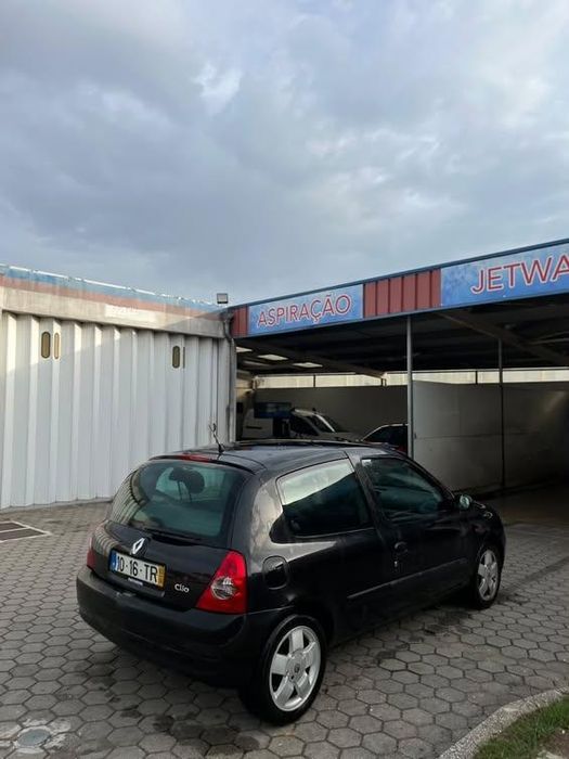 Renault Clio 5 lugares