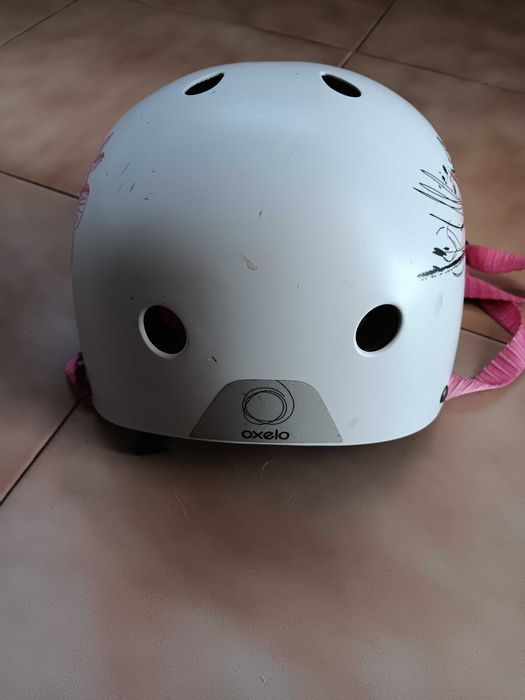 Capacete menina skate