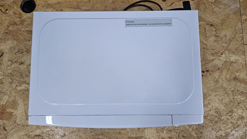 Microondas branco Orima