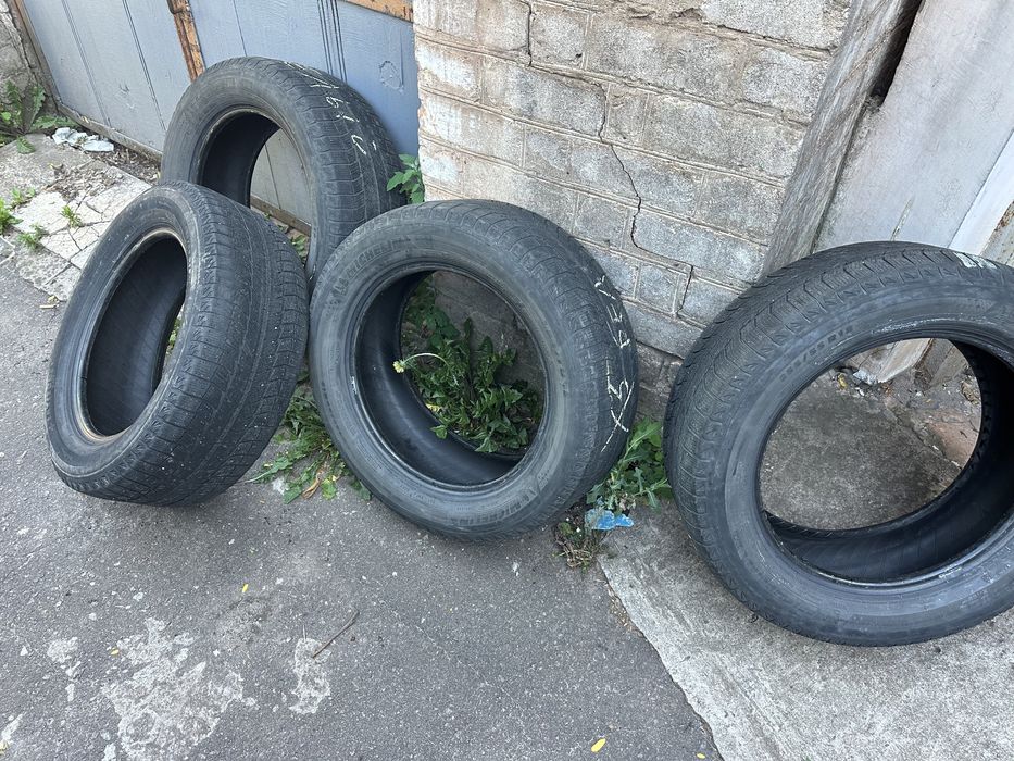 Продам резина зима 255/55/R18