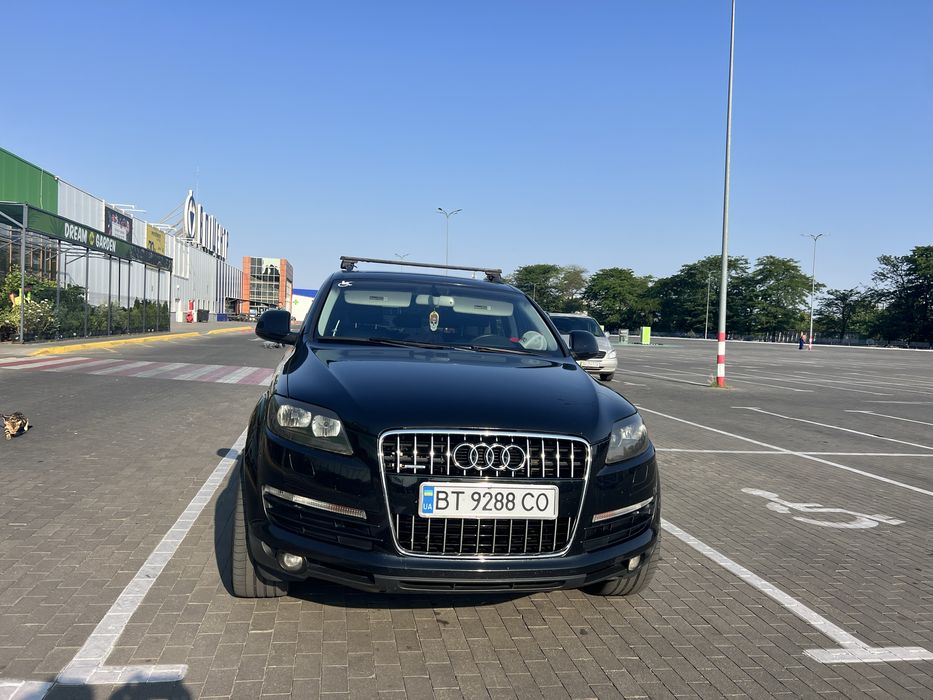 Продам Audi Q7 в хорошем состоянии ,Виница
