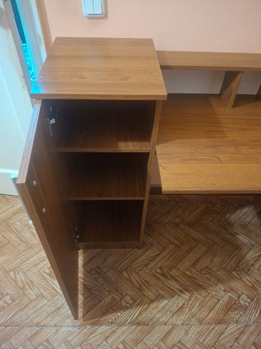 Продам письмовий стіл