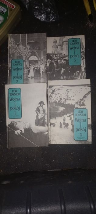 Książki atlas różne