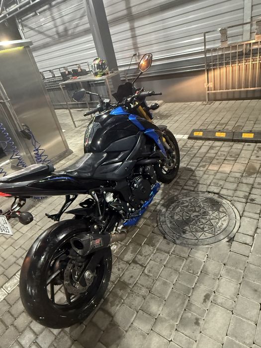 Suzuki gsx-s 750
