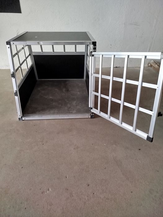 Transporter dla psa Cadoca czarny M 54 cm x 70 cm 51 cm
