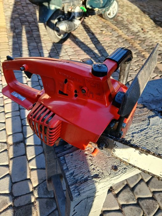 Бензопила  садова легка надійна