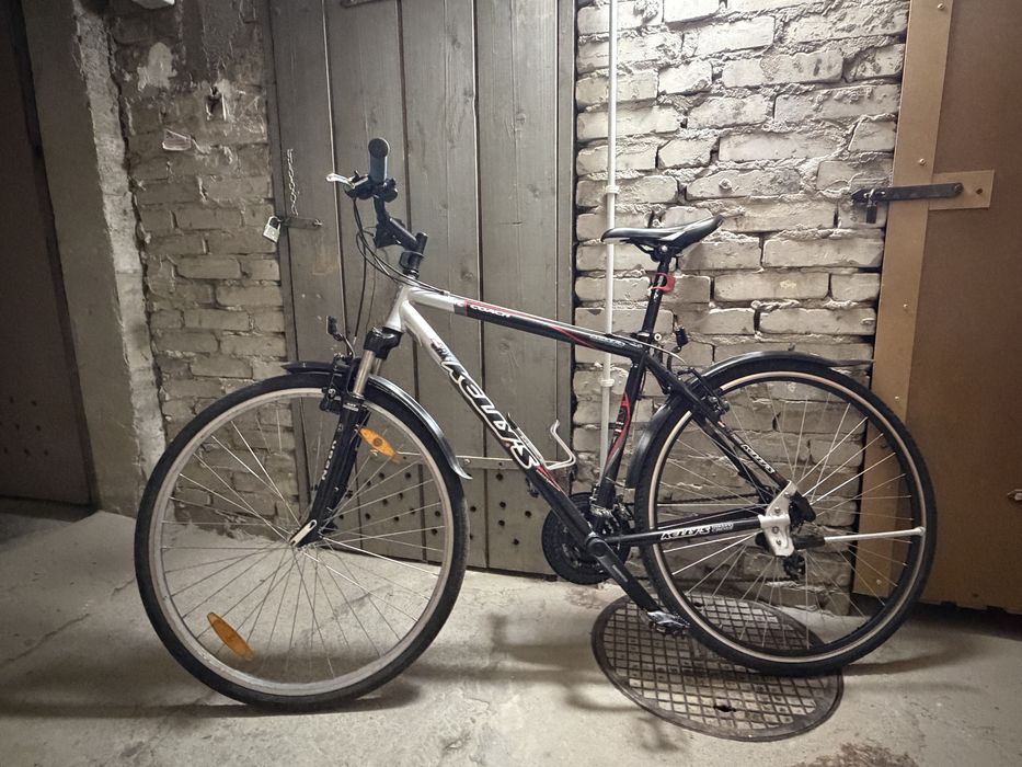 Rower Kellys rama 19" kola 28"