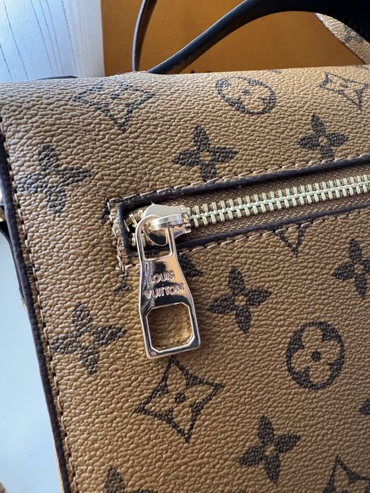 Pochette Métis LV