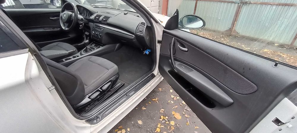 bmw e81 2.0   n43b20a  lak 300 alpinweiss samochód na części