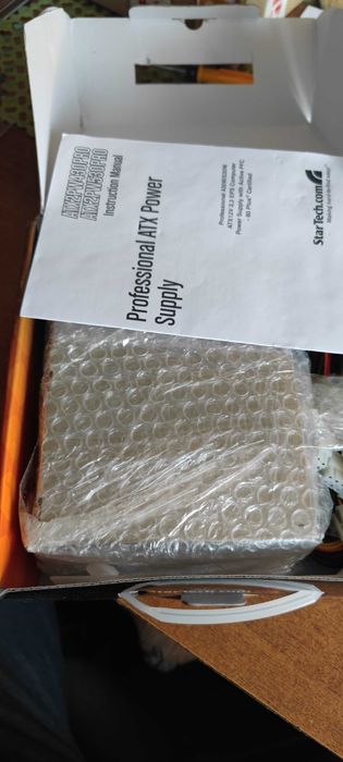 Стабилизаторы напряжения, блок питания