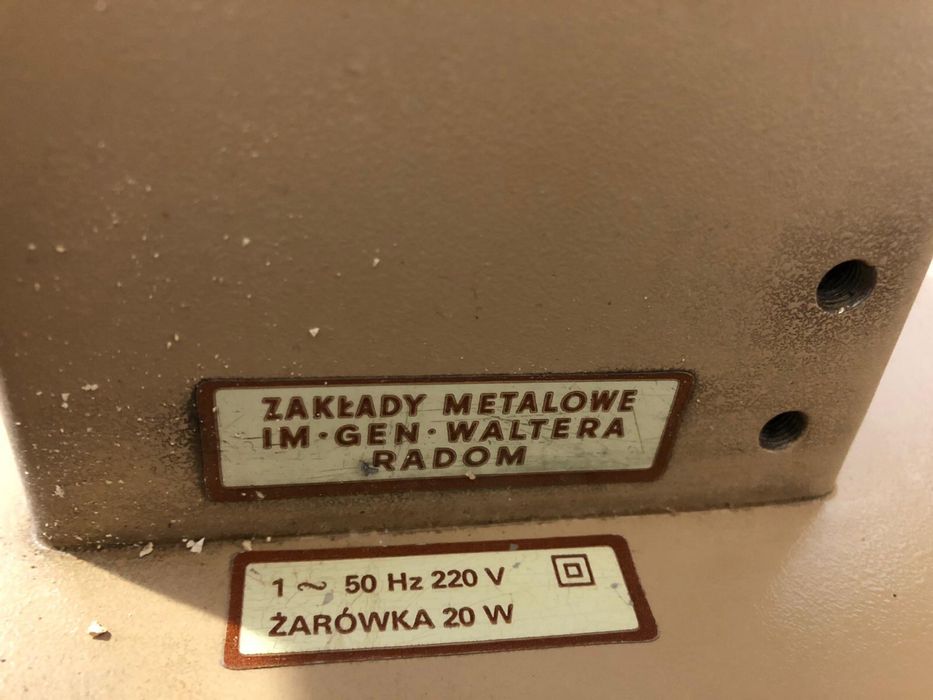 Maszyna do szycia Łucznik 431 – PRL, szafka