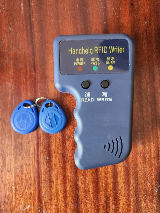 Дубликатор, копир Rfid ключей  домофона 125кГц
